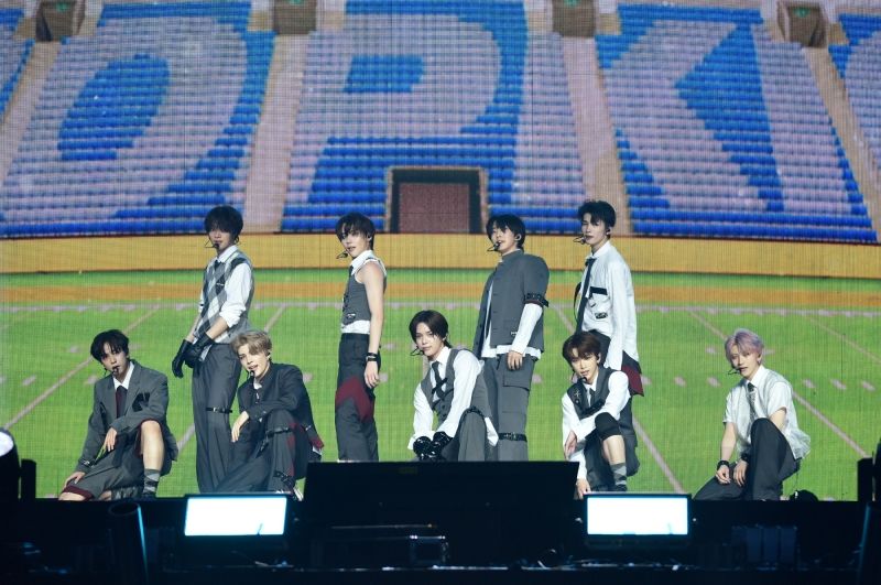 &TEAM GROUP_WEVERSE CON (2).jpg