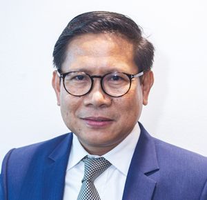 ayala Estelito Biacora.jpg