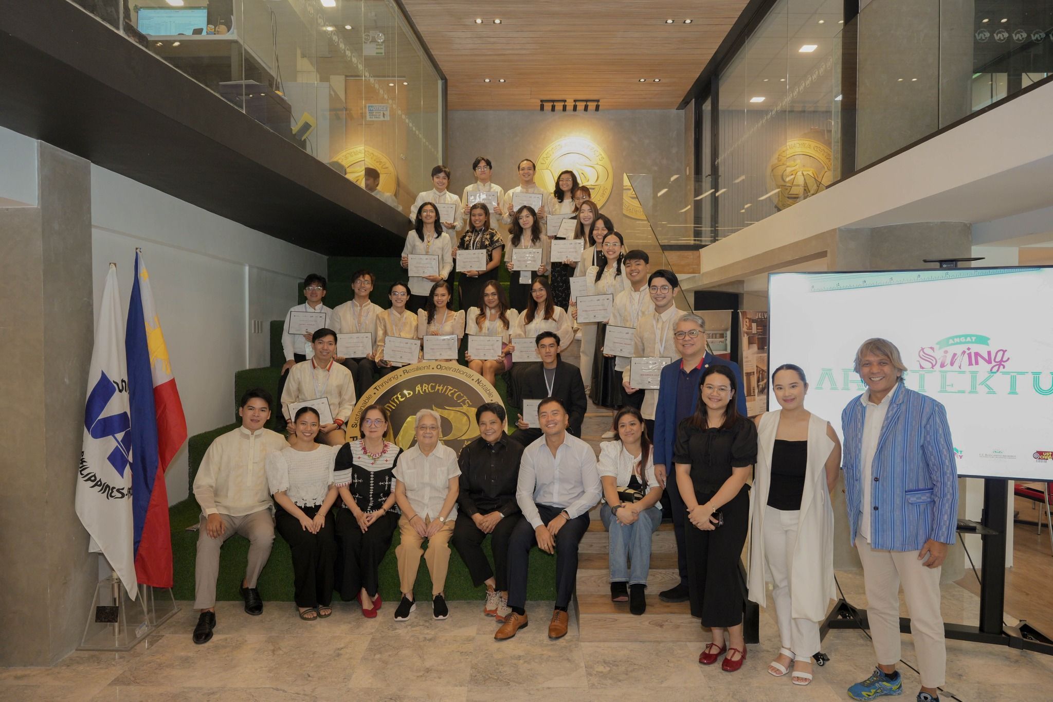 jpeg-optimizer_462845969_540217592094165_2166504734483827261_n (1).jpg