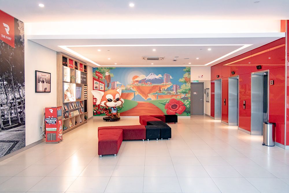 jpeg-optimizer_BGC The Fort - Hotel Lobby.jpg