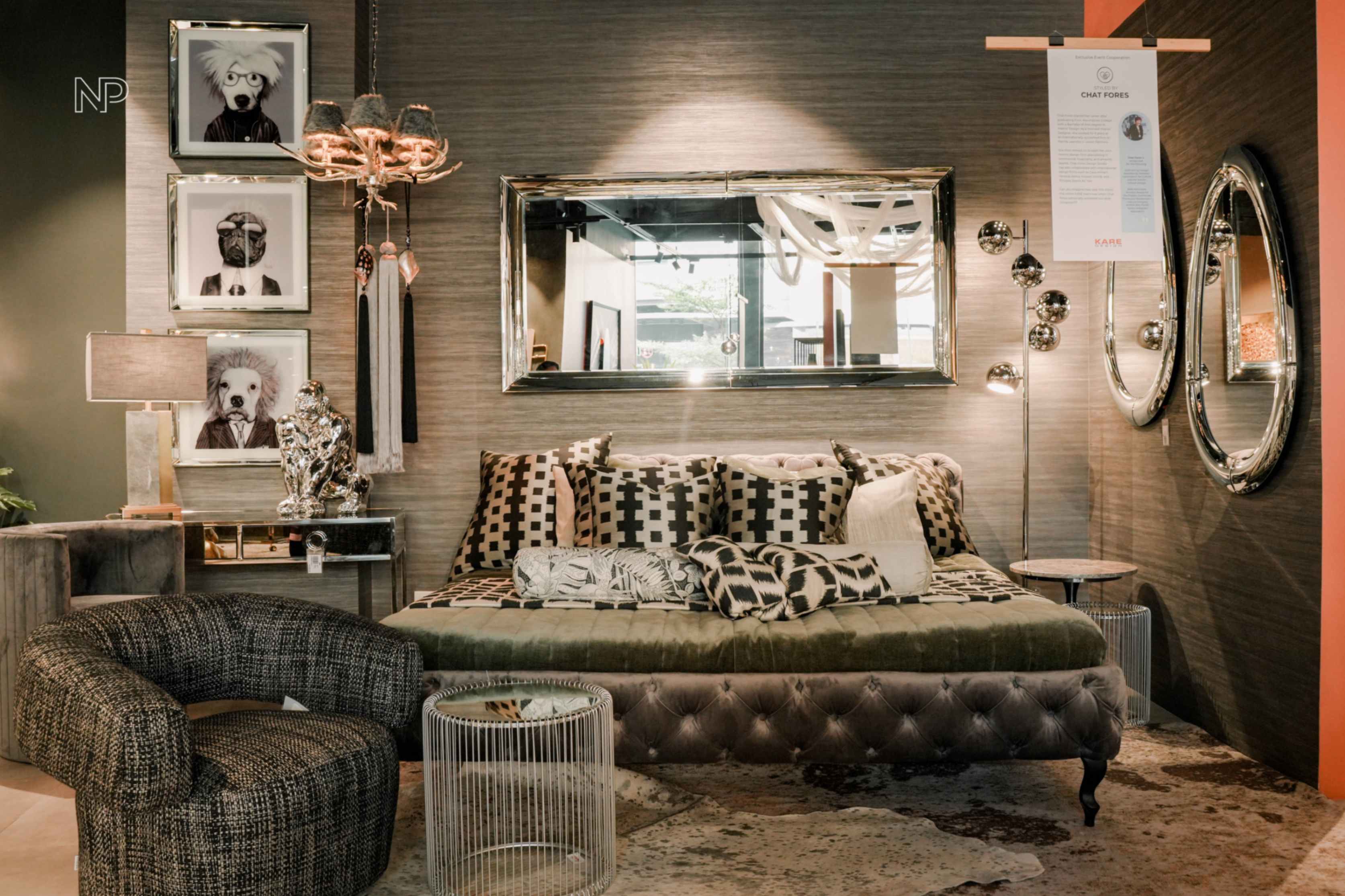 jpeg-optimizer_Bedroom by Chat Fores.jpg