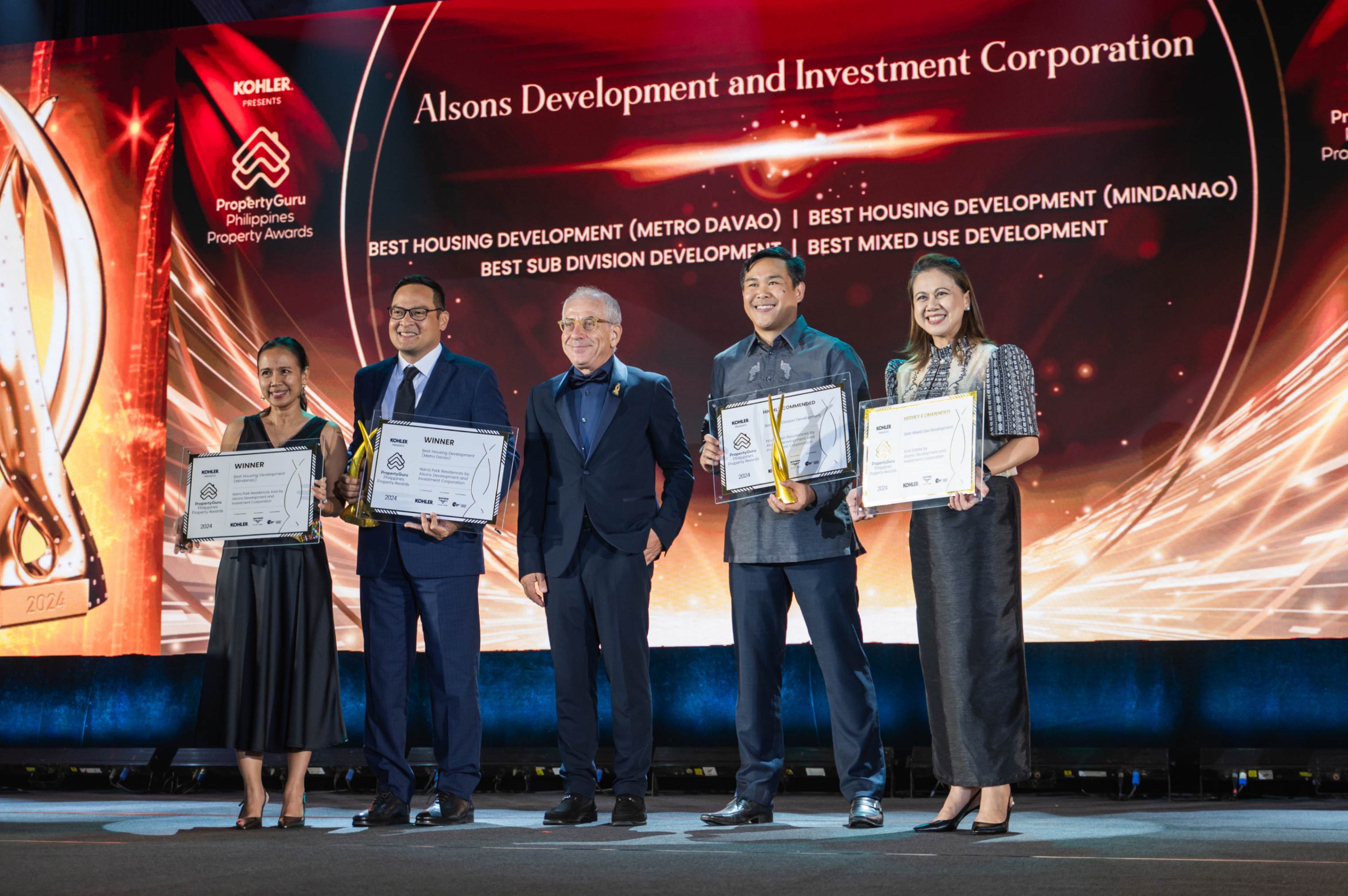 jpeg-optimizer_IMG_1686 (Awarding).jpg