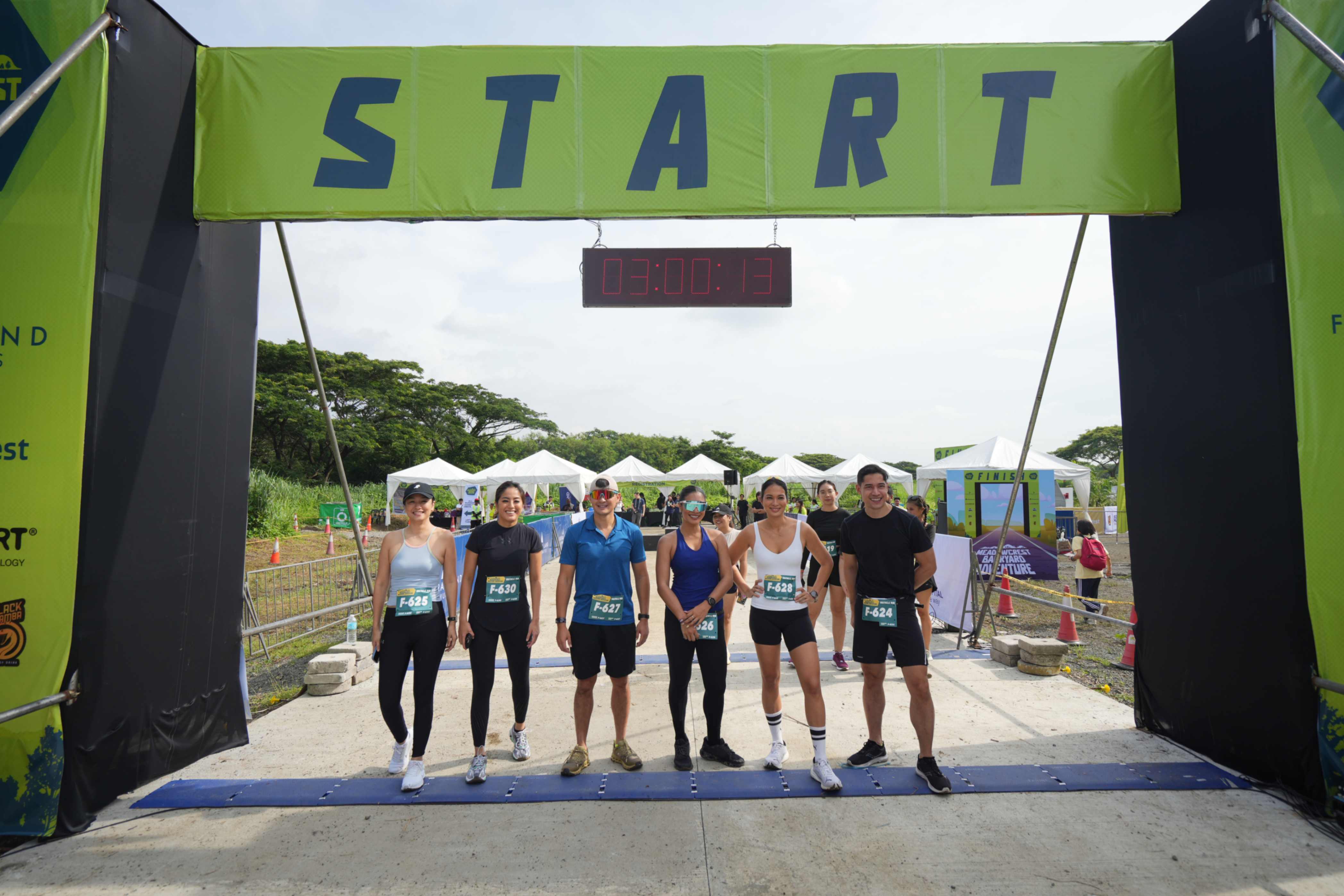jpeg-optimizer_Kelly Misa, Gretchen Ho, Matteo Guidicelli, Bubbles Paraiso, Isabelle Daza, and Victor Basa join the fun at the Meadowcrest Backyard Adventure, partic.JPG