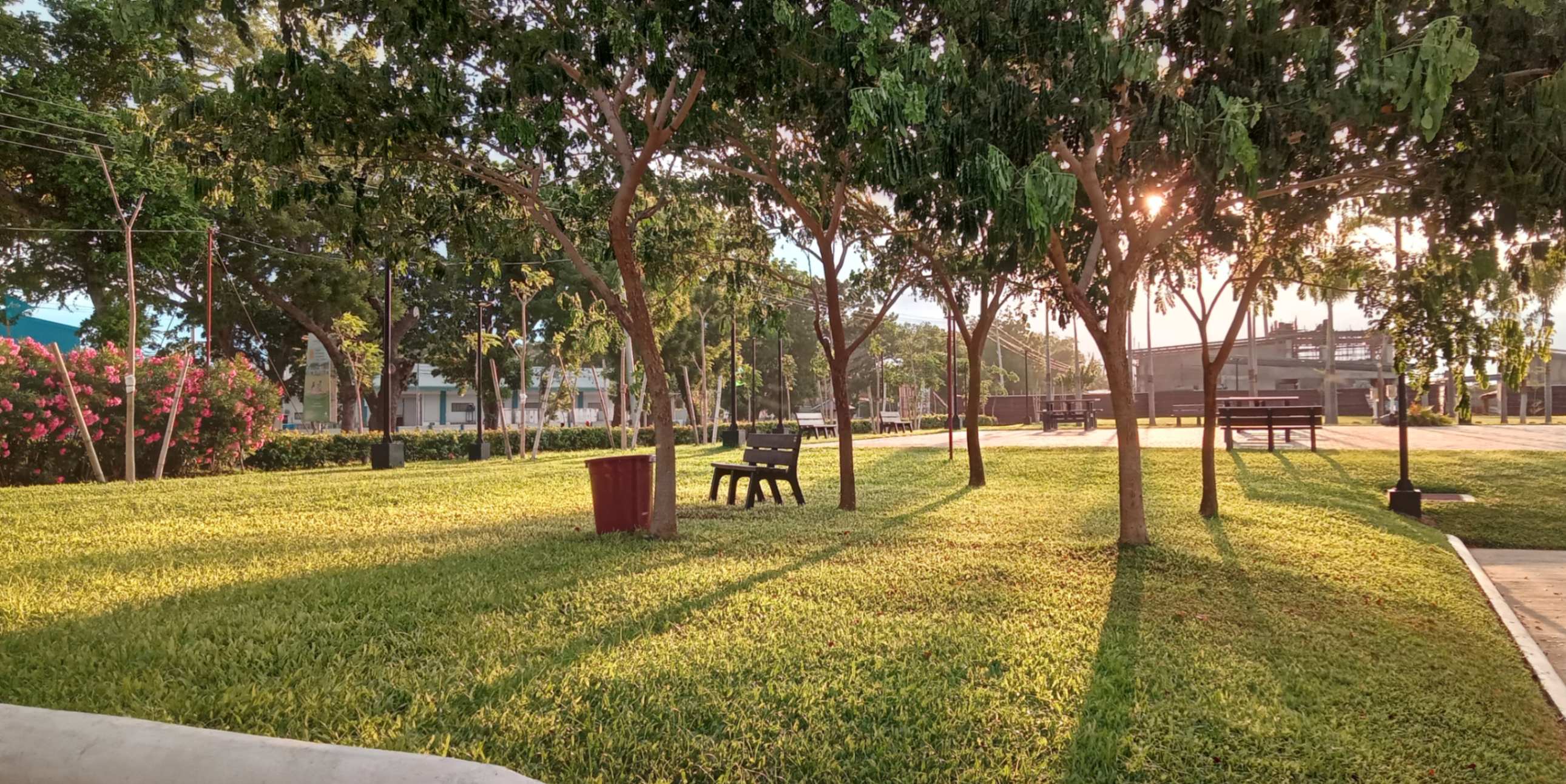 jpeg-optimizer_Model Village 02.jpg