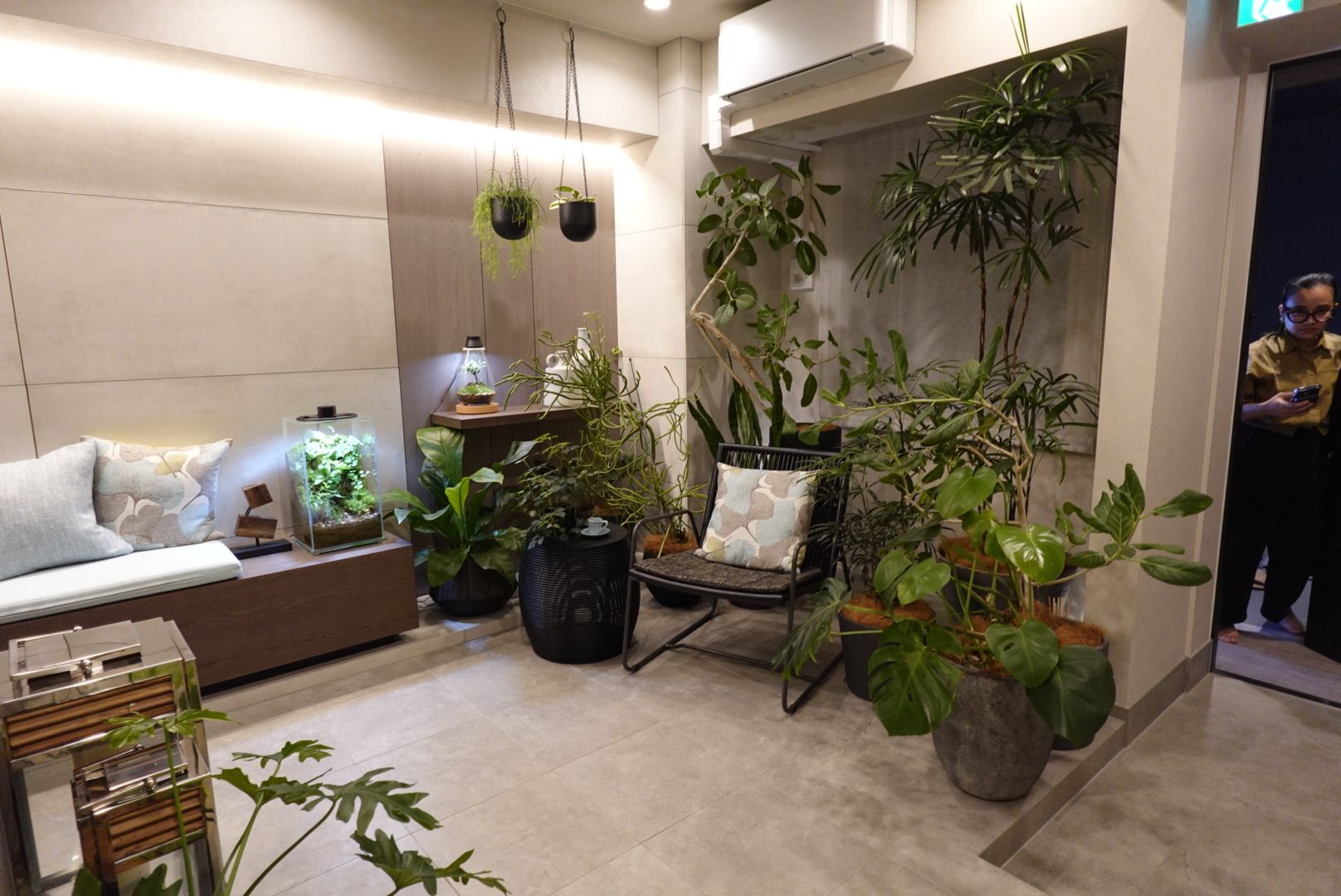 jpeg-optimizer_Nomura Model Apartment.JPG