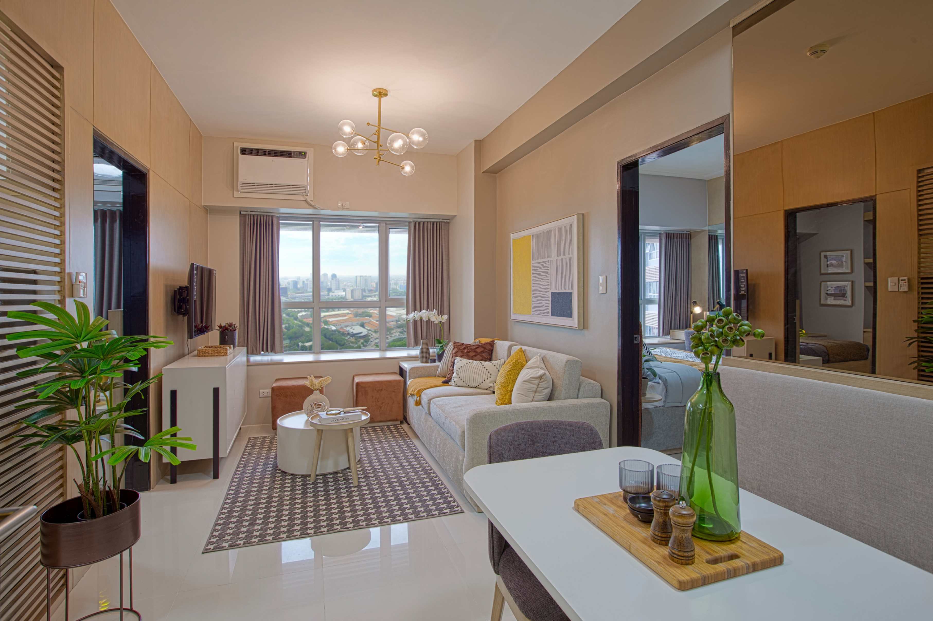 jpeg-optimizer_The Levels Interior.jpg