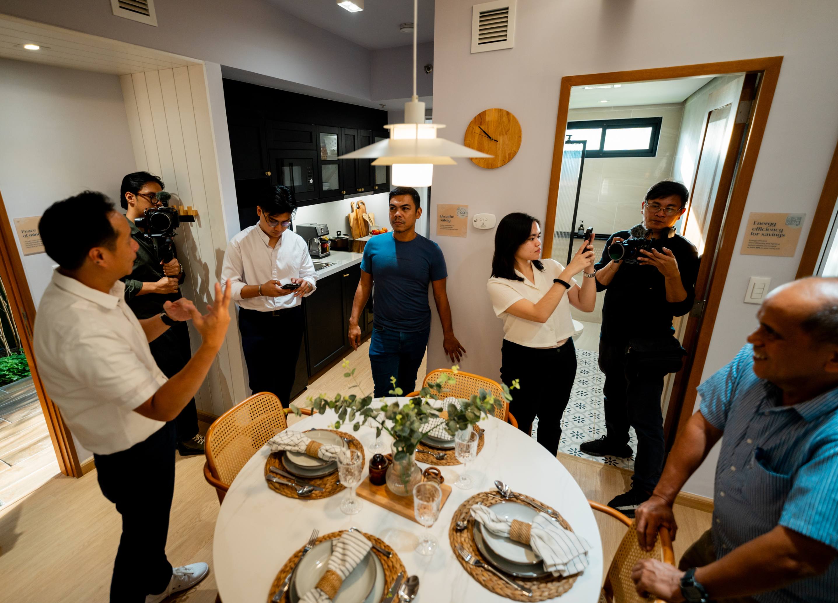 jpeg-optimizer_UNA MB 4.jpg