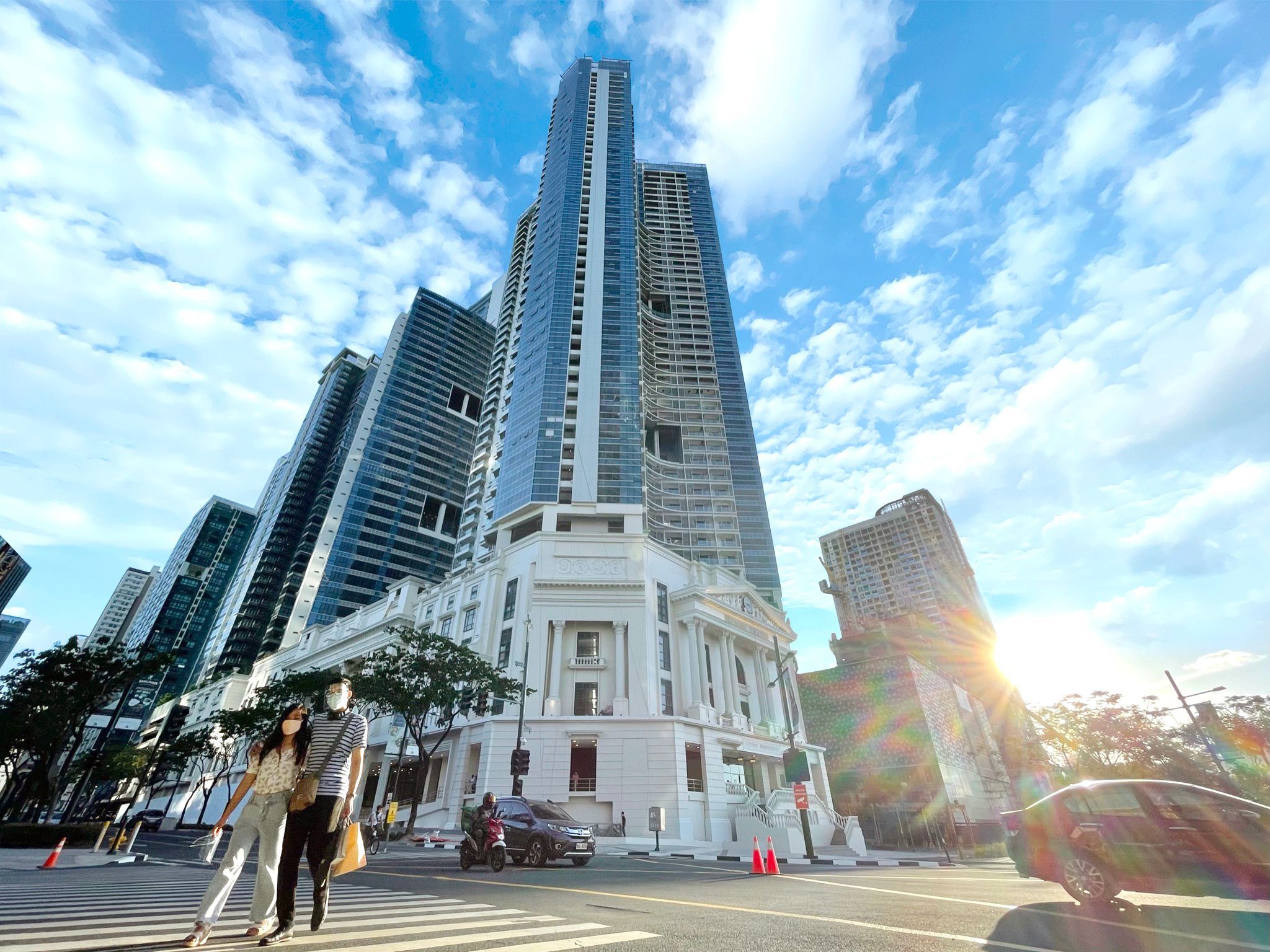 jpeg-optimizer_Uptown parksuites.jpg