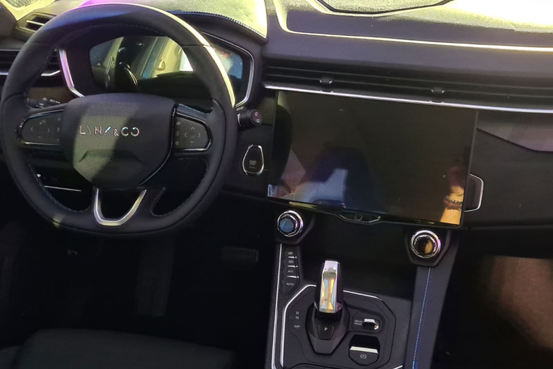 031424LynkNCo06b.jpg