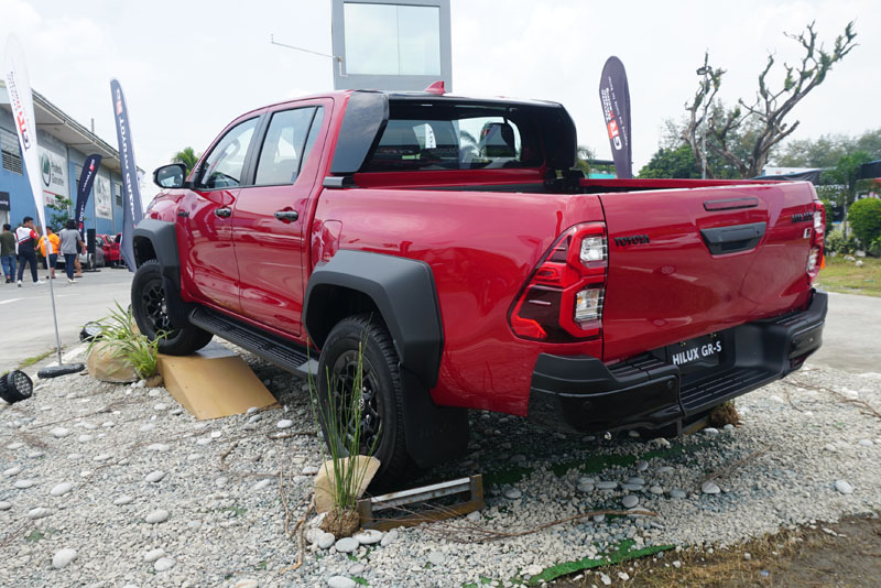 091023ToyotaHiluxGRS2.jpg