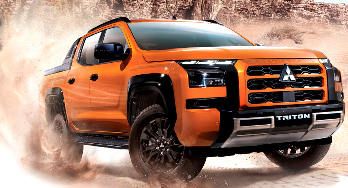 111723MitsubishiTriton1.jpg