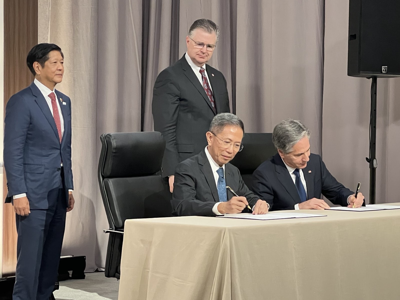 123 agreement signing.JPG