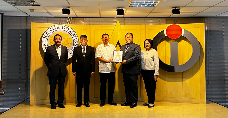 AFPMBAI receives its 1st Gorlden Arrow Award in 2022.jpg