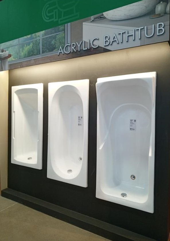 Acrylic Bathtub.jpg