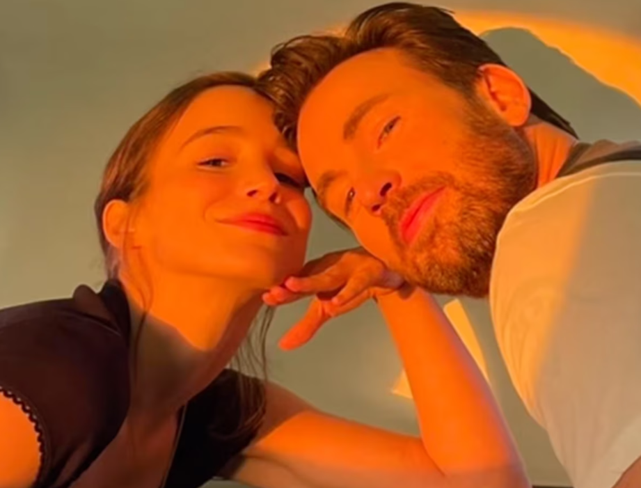 Alba Baptista and Chris Evans 2 (Instagram) .png