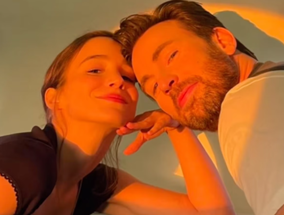 Alba Baptista and Chris Evans (Instagram) .png