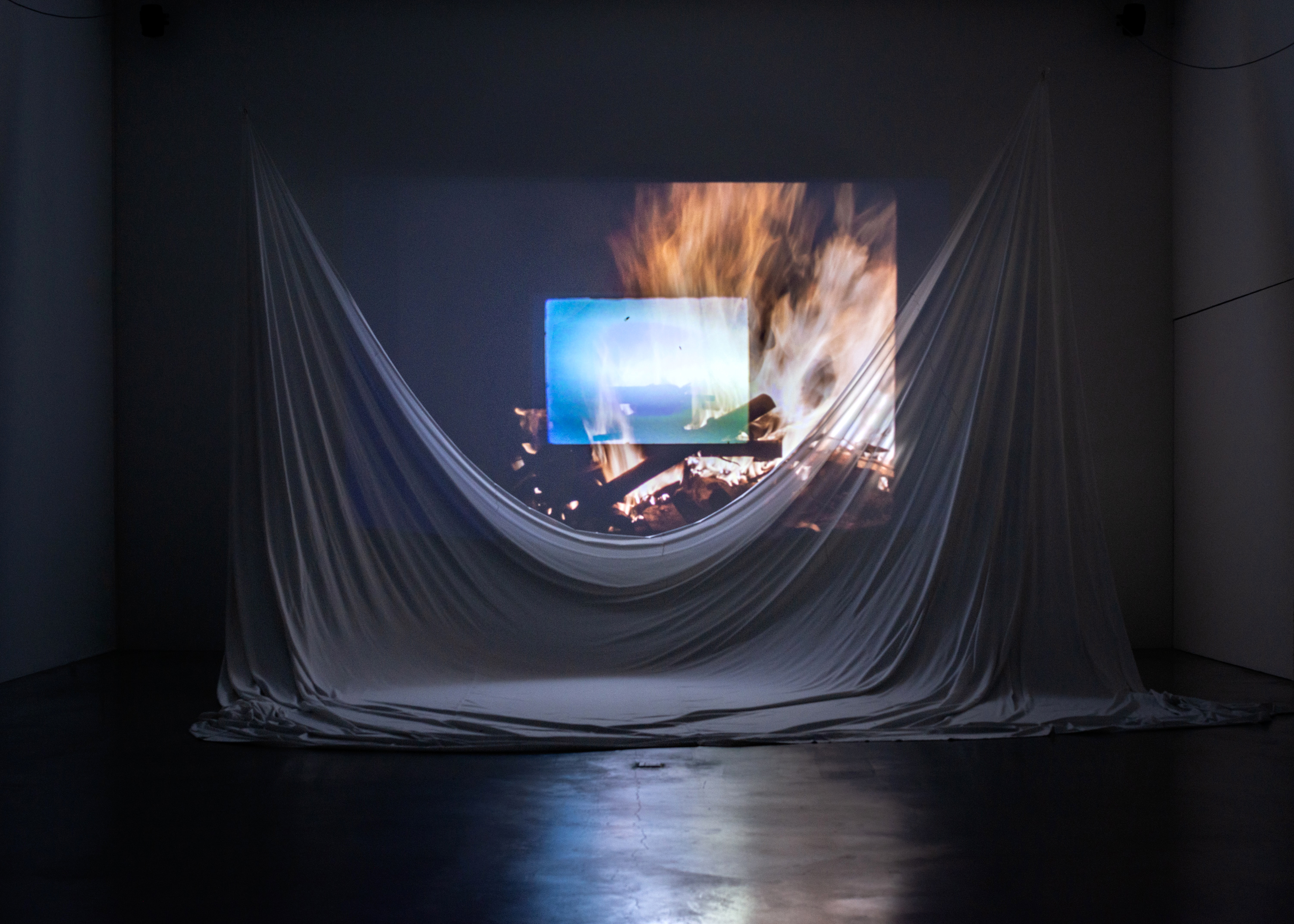 Apichatpong Weerasethakul - A Conversation with the Sun (Installation).jpg