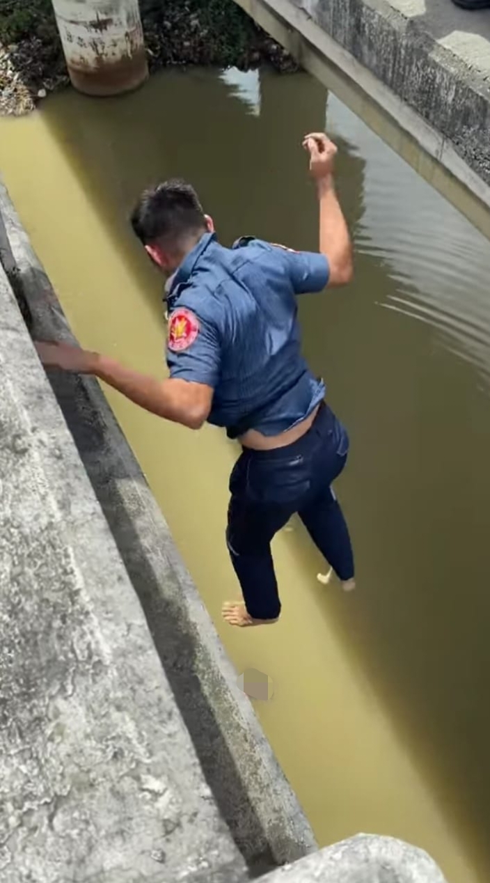 August David Jr..jpg