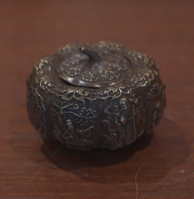 Brass Antique Pumpkin.png