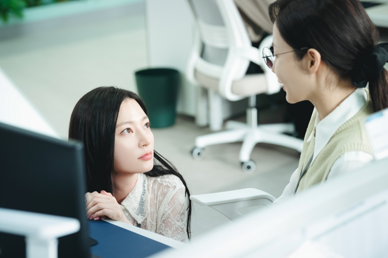 Copy of hayooon_minyoung_01.jpg