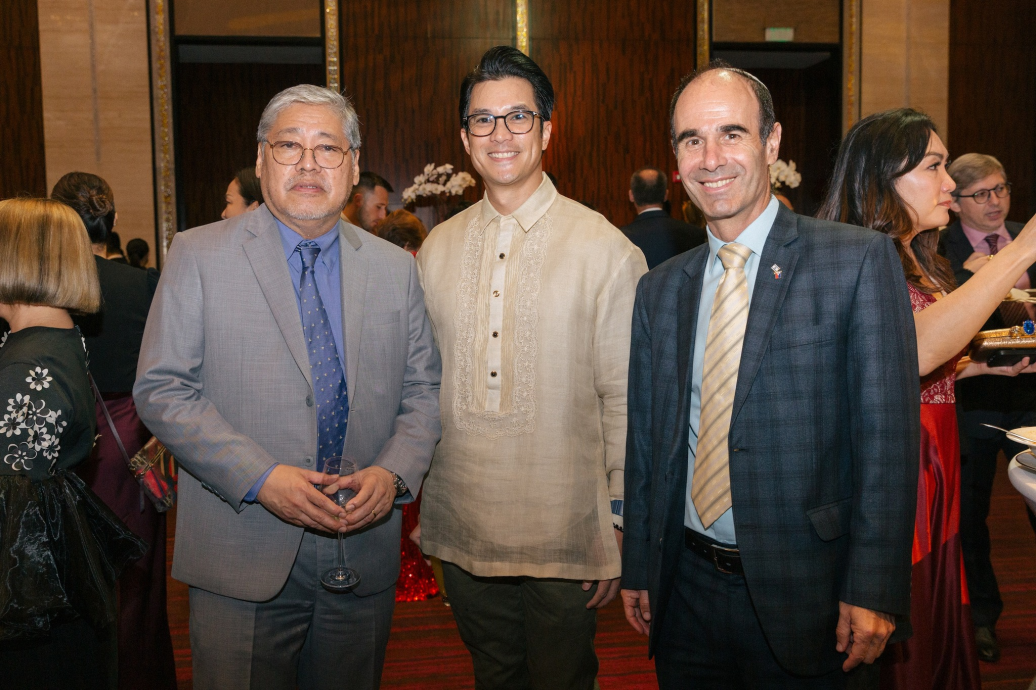 DFA, DEITHER OCAMPO AND AMB ILAN FLUSS.png