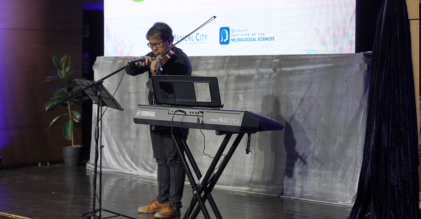 Attendees of the launch of Center for MeLt were treated to a music therapy, which is known to reduce stress and help manage symptoms of different neurological diseases, such as dementia.