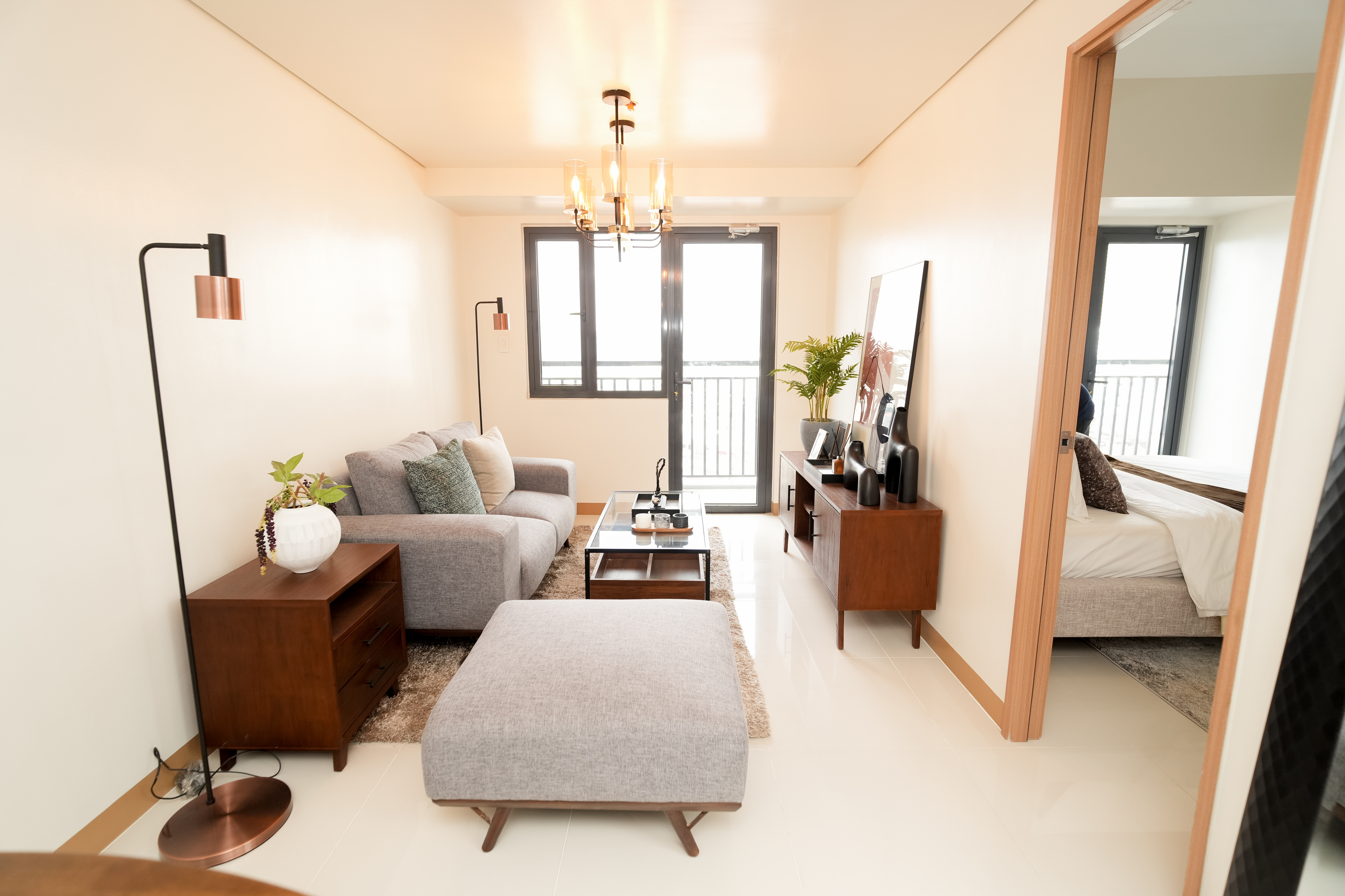 Dressed-up Unit, Actual Photo.JPG