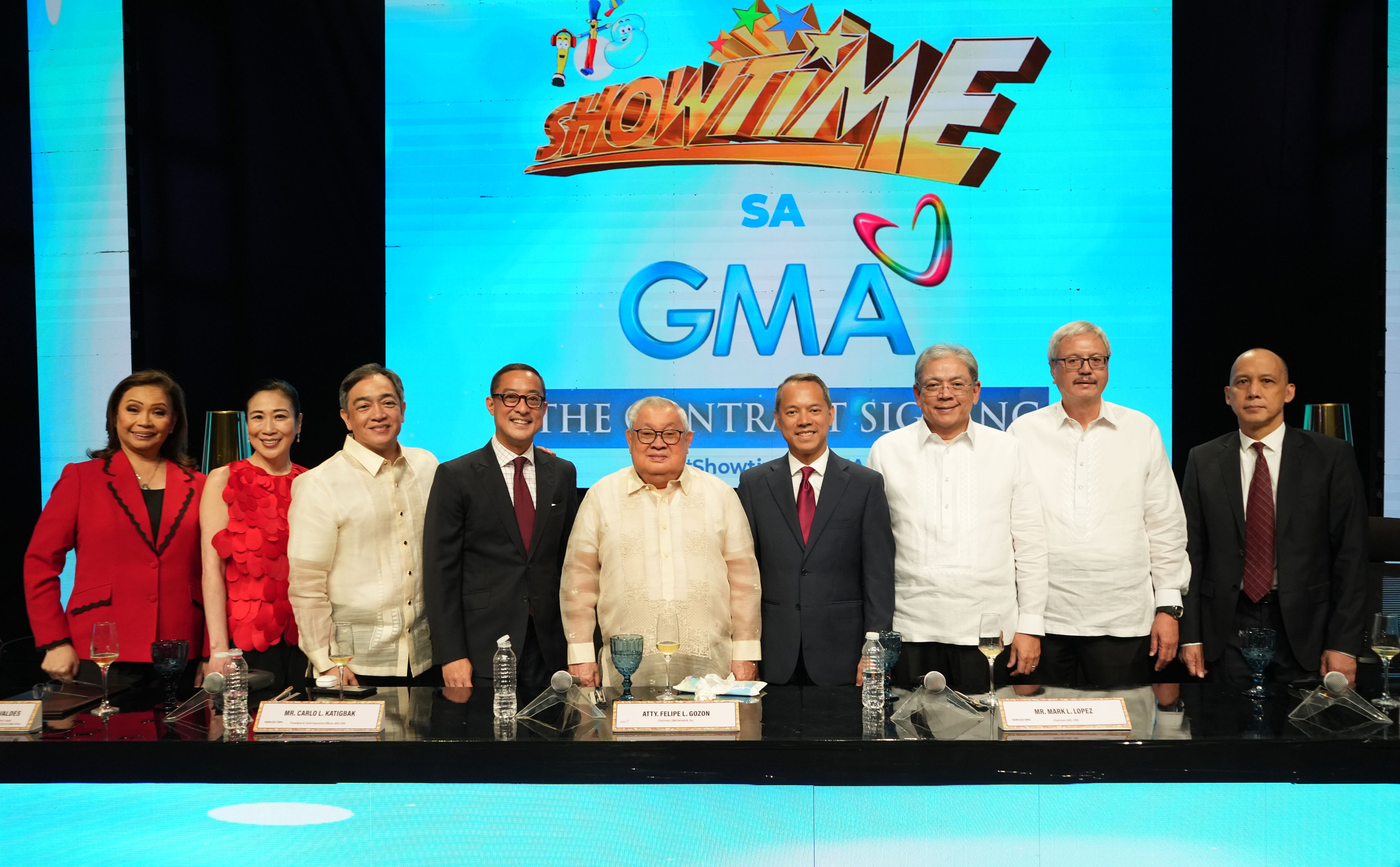 GMA and ABS-CBN Executives.jpg