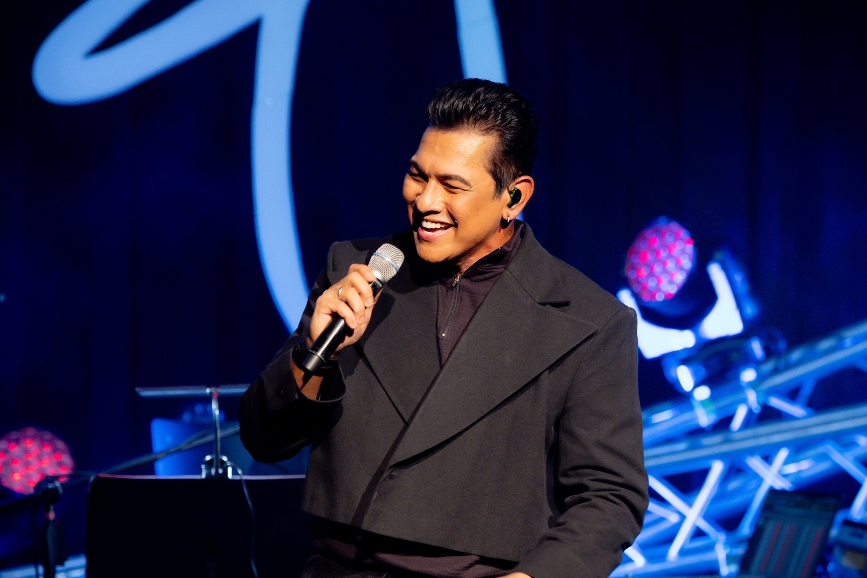 Gary Valenciano 6.jpg