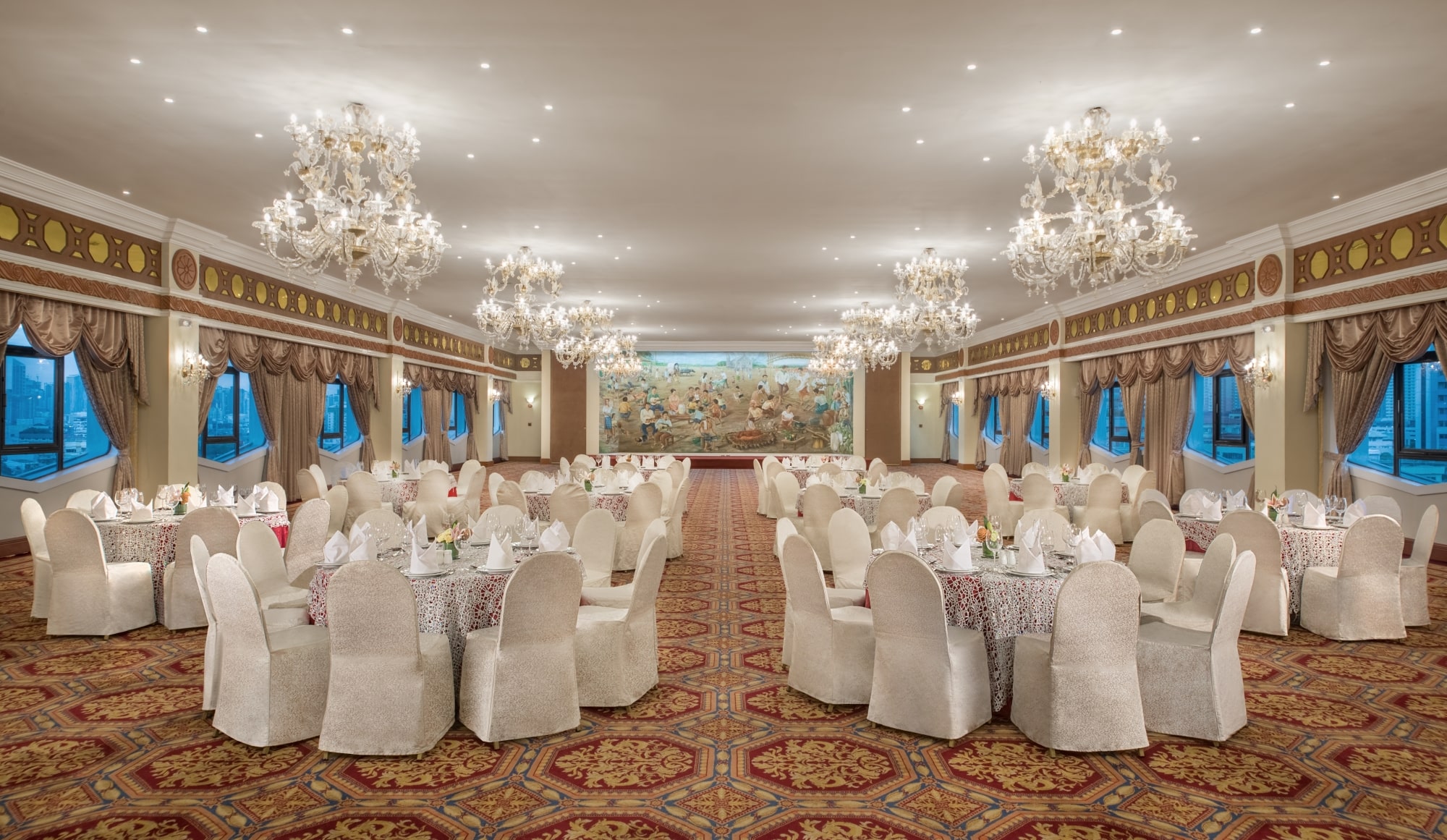 Grand Ballroom-min.jpg