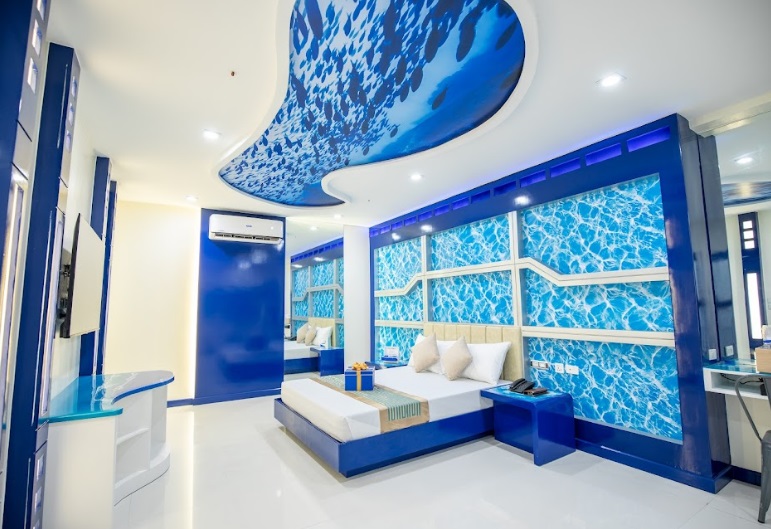 Hotel 1.jpg