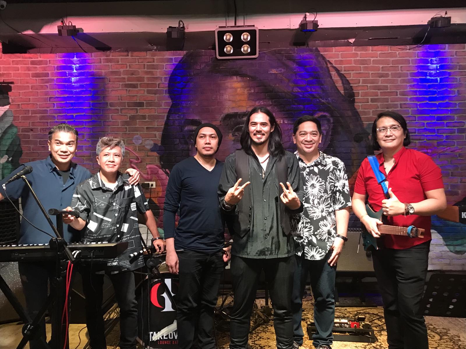 INNERVOICES band.jpg