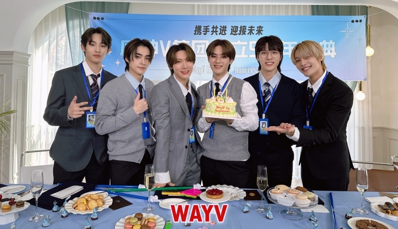 KCON_WAYV.jpg