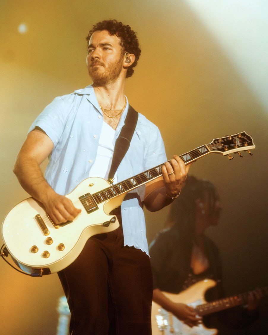 Kevin Jonas.jpg