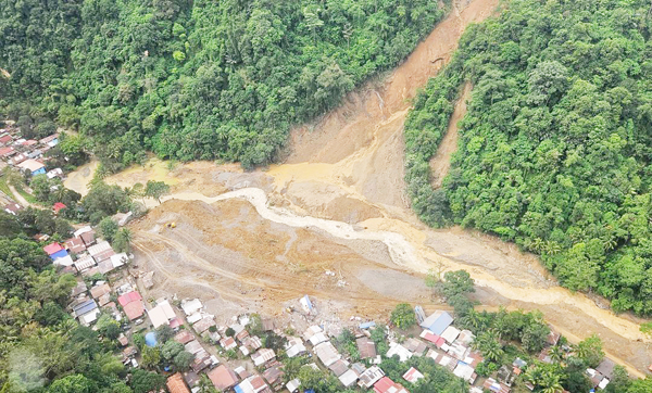 LANDSLIDE TRAIL.jpg
