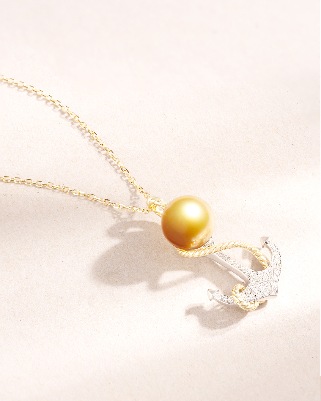 Les Classiques Pendant Stylized.jpg