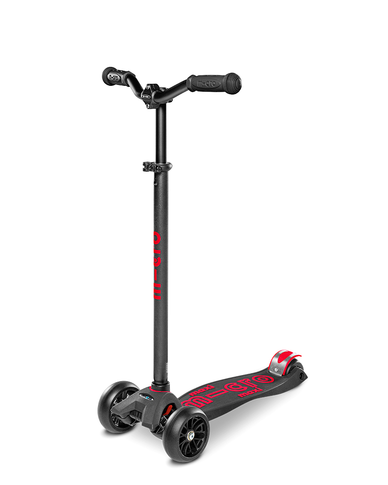 MICRO Maxi Deluxe Pro Scooter.jpg