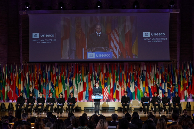 Nov 14, 23 - SEVENTEEN - UNESCO - Session (Group 1).jpg