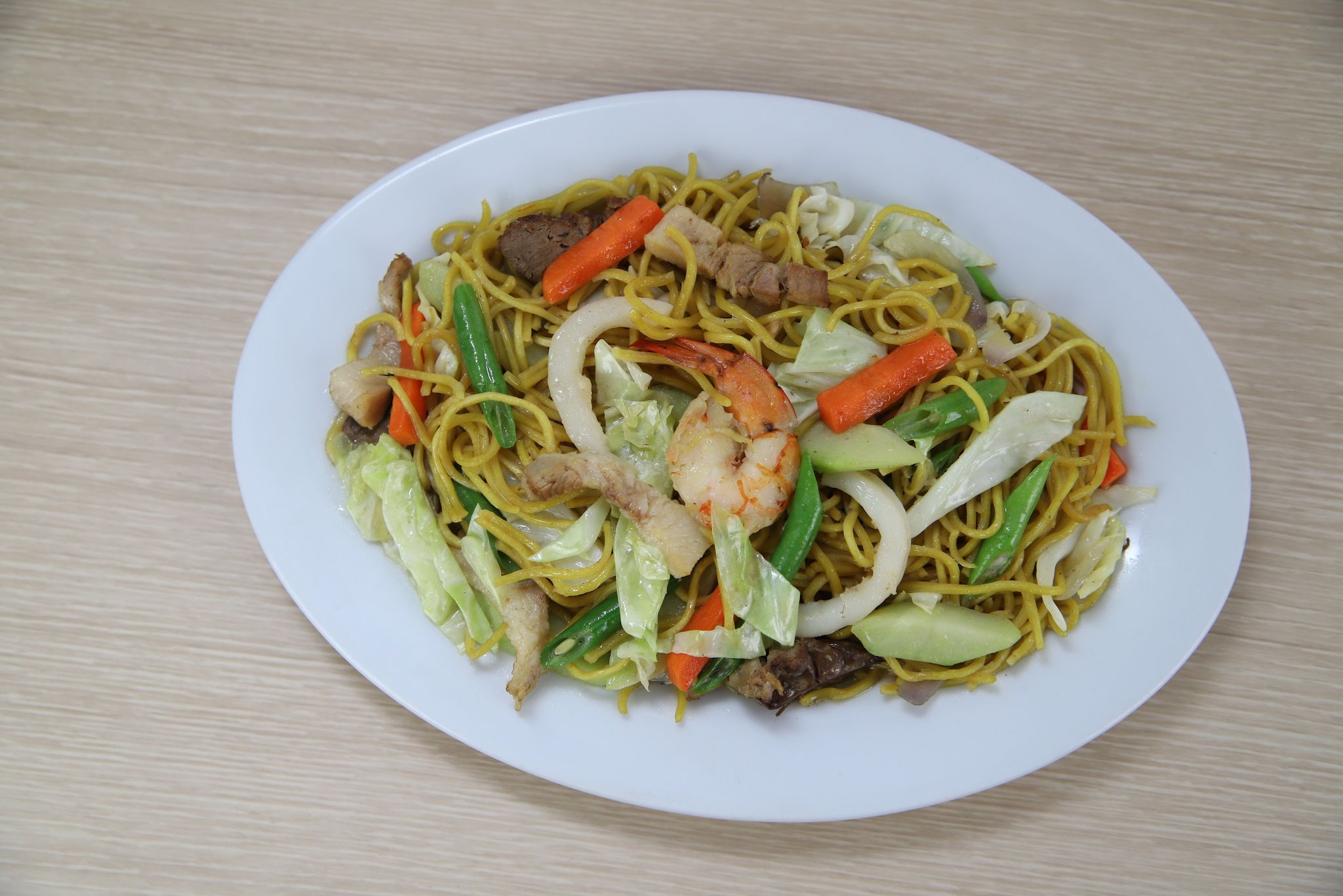 Pancit Canton-min.jpg