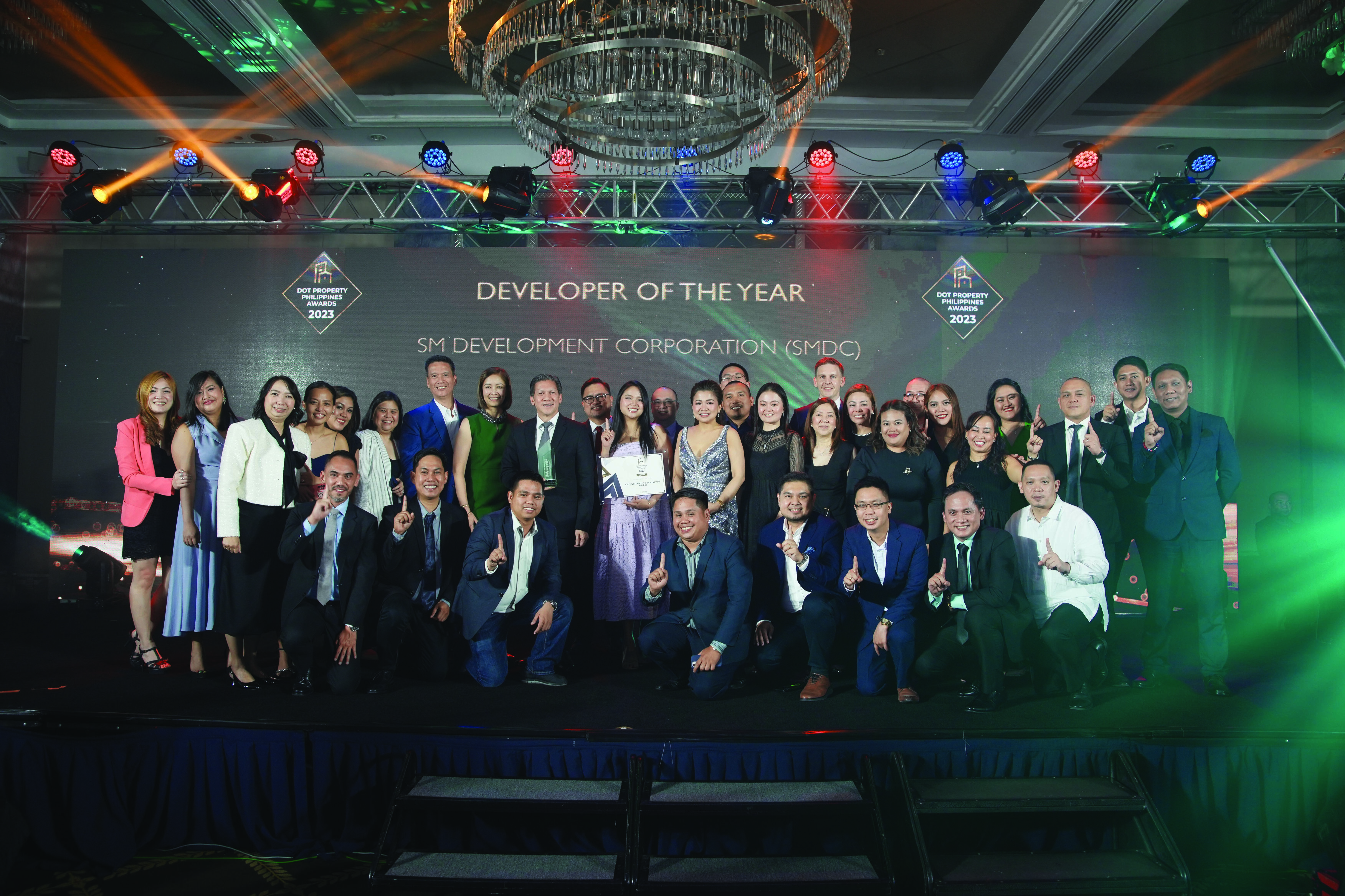 ROB00622 (1)-min (1).jpg