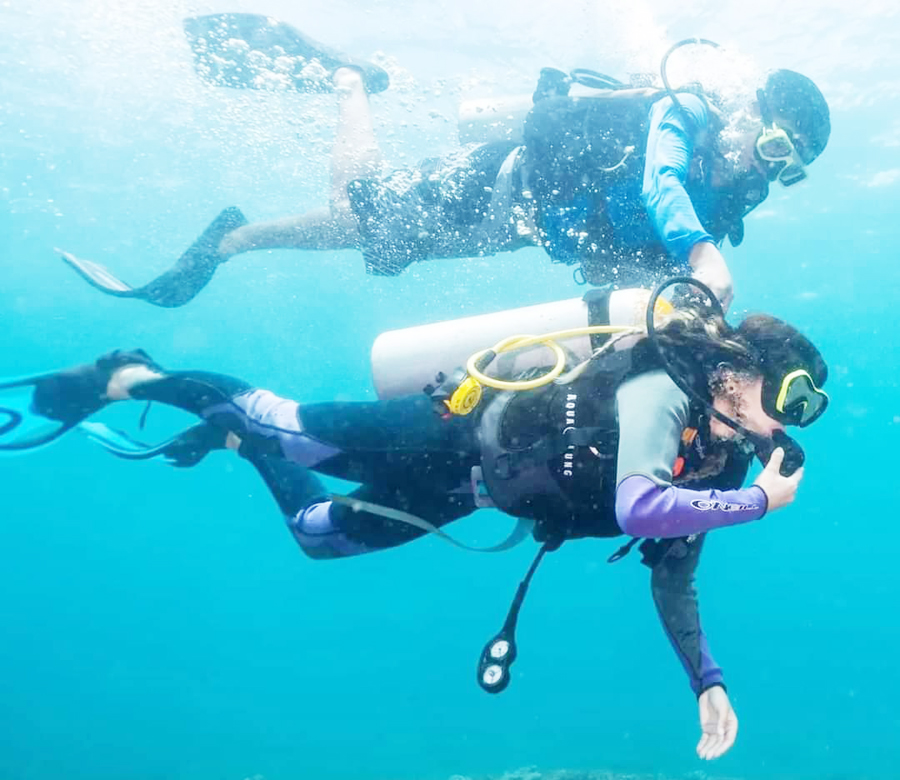 SCUBA DIVING ANTIQUE.jpg