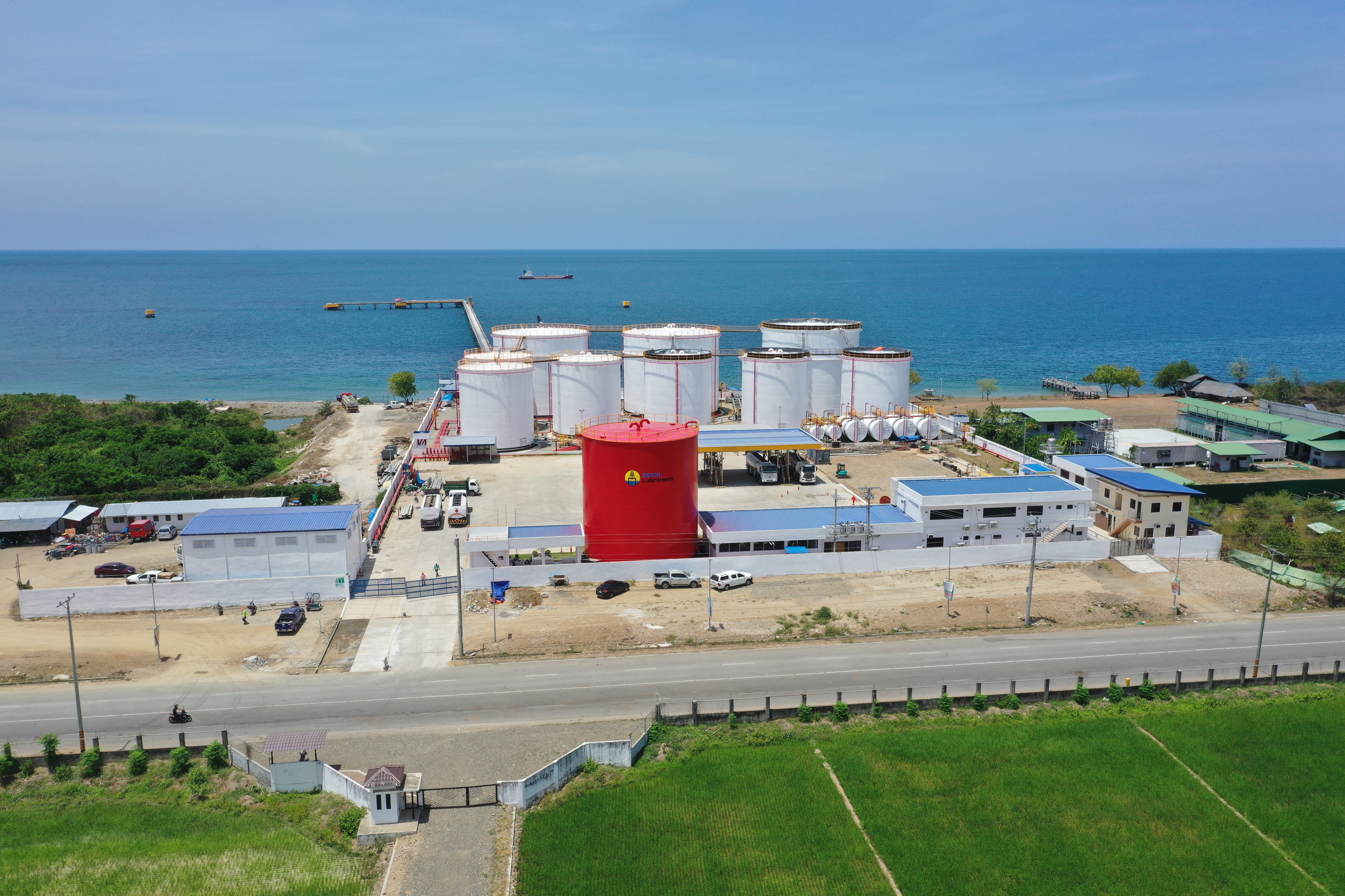 SEAOIL.JPG