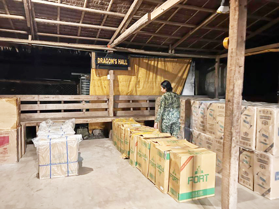 SMUGGLED CIGARETTES.jpg