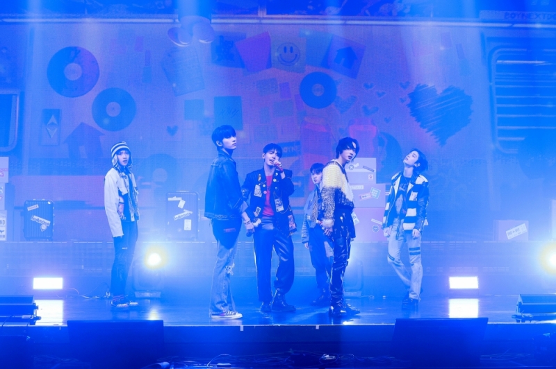 STAGE_BUT SOMETIMES BOYNEXTDOOR WHY.. MEDIA SHOWCASE (3).jpg