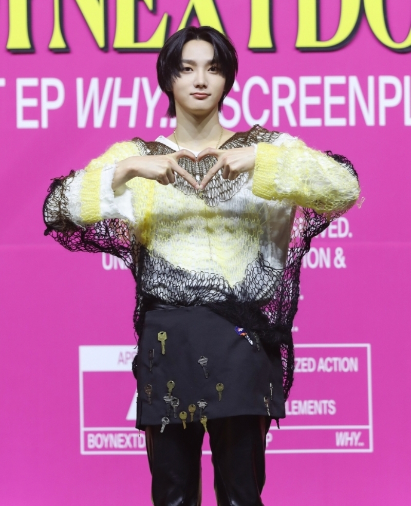 SUNGHO_BOYNEXTDOOR WHY.. MEDIA SHOWCASE (2).jpg