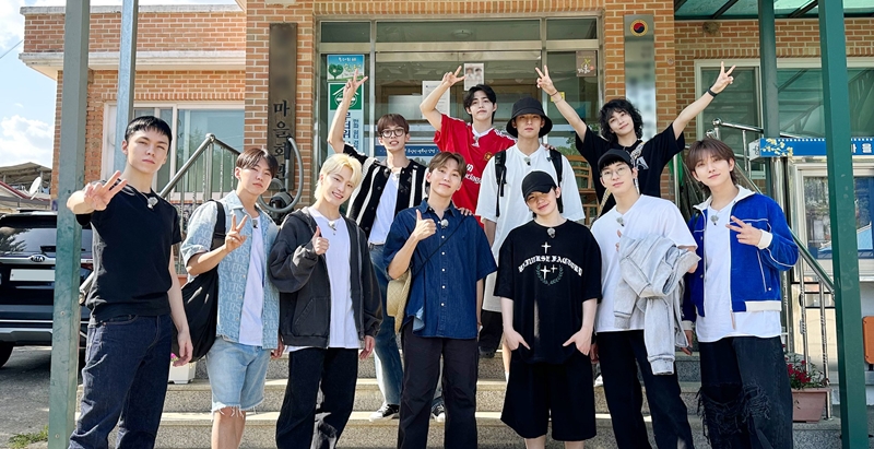 Seventeen2.jpeg