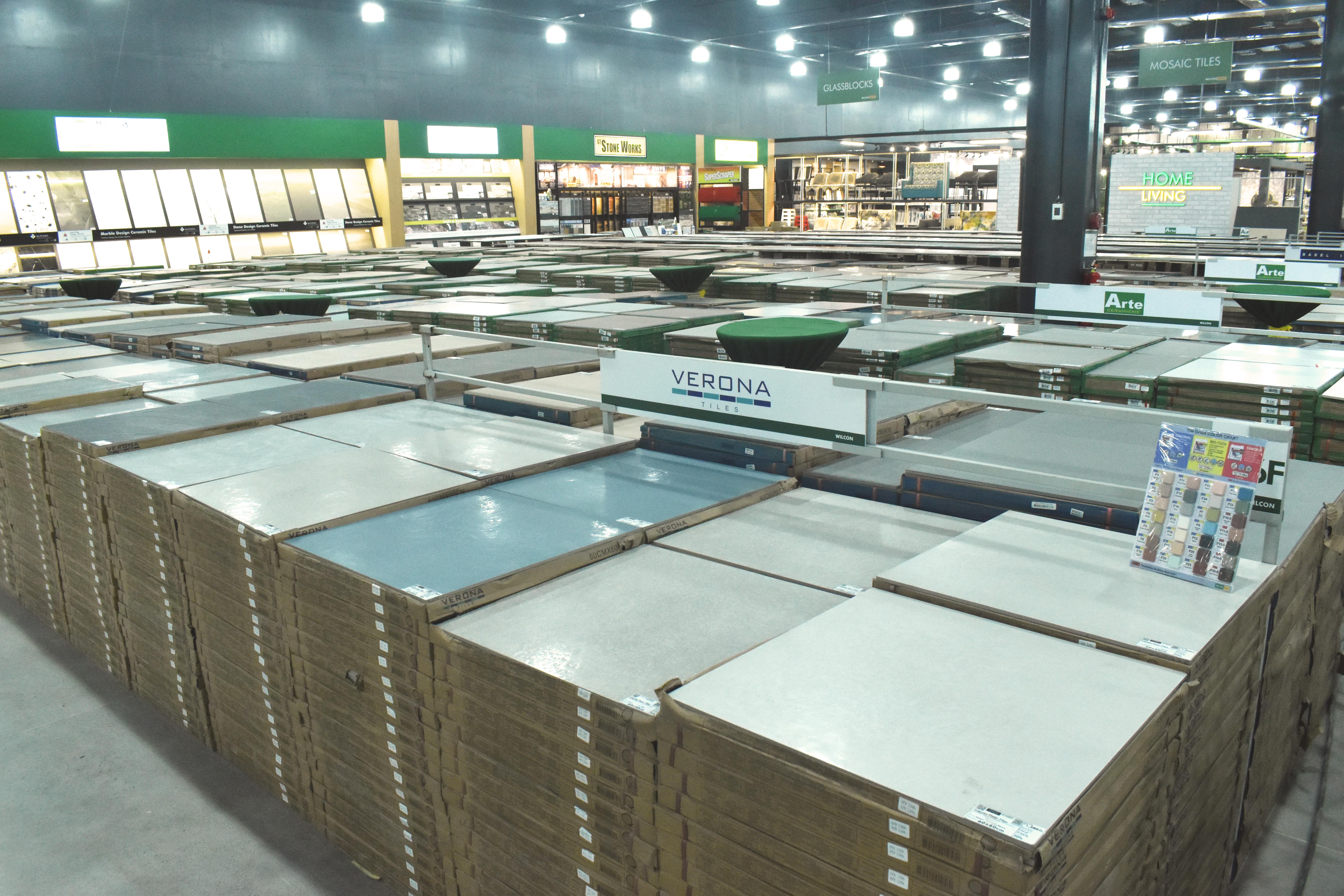 Sprawling Tiles-min.jpg