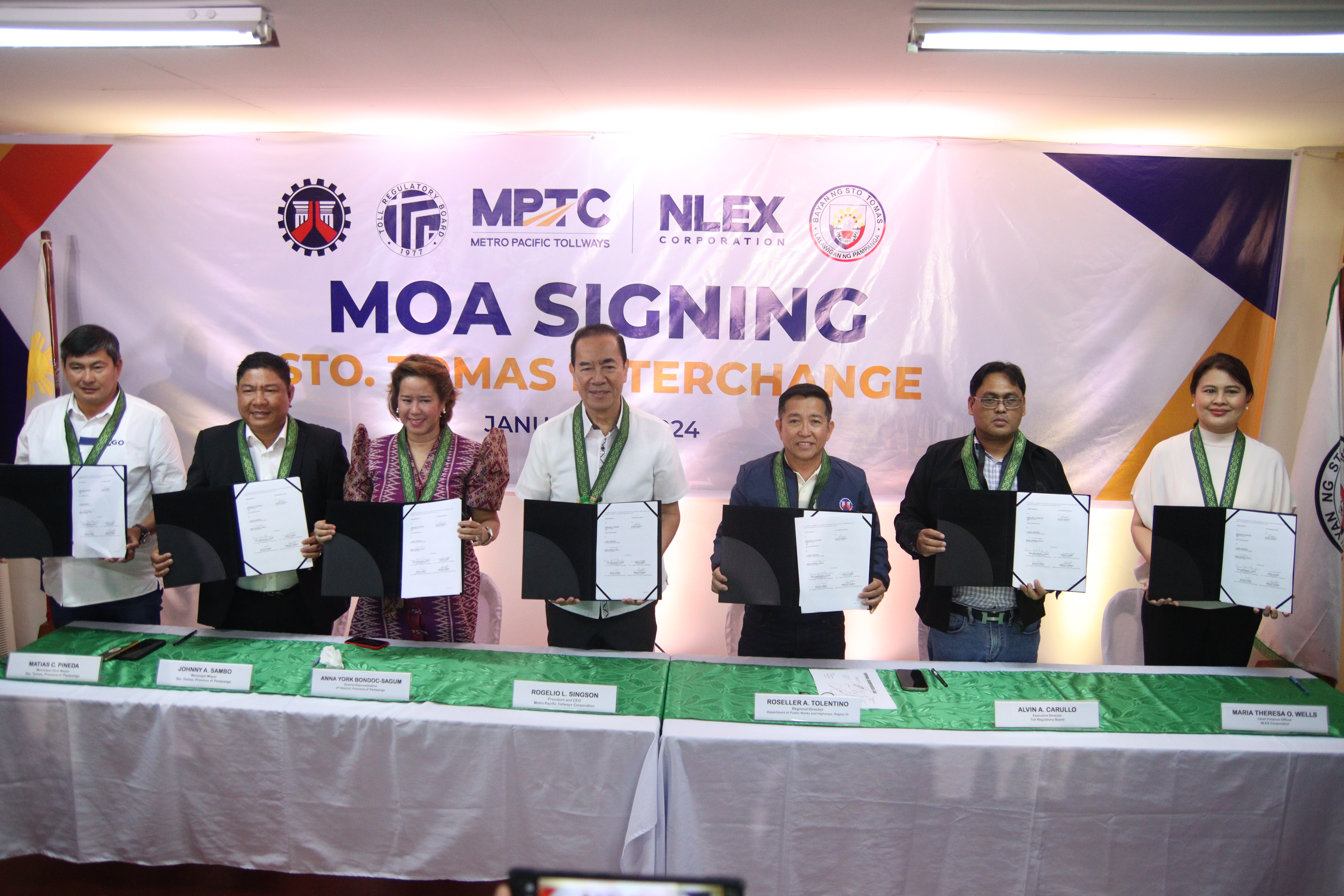 Sto. Tomas MOA signing.JPG