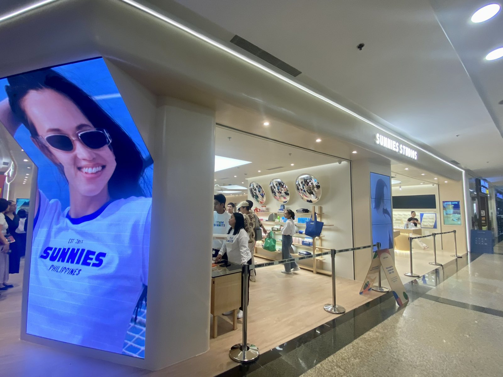 Sunnies Fun House store.jpg