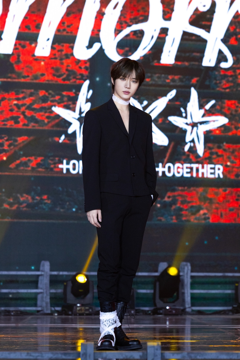 범규 TXT minisode 3 TOMORROW MEDIA SHOWCASE (1).jpg